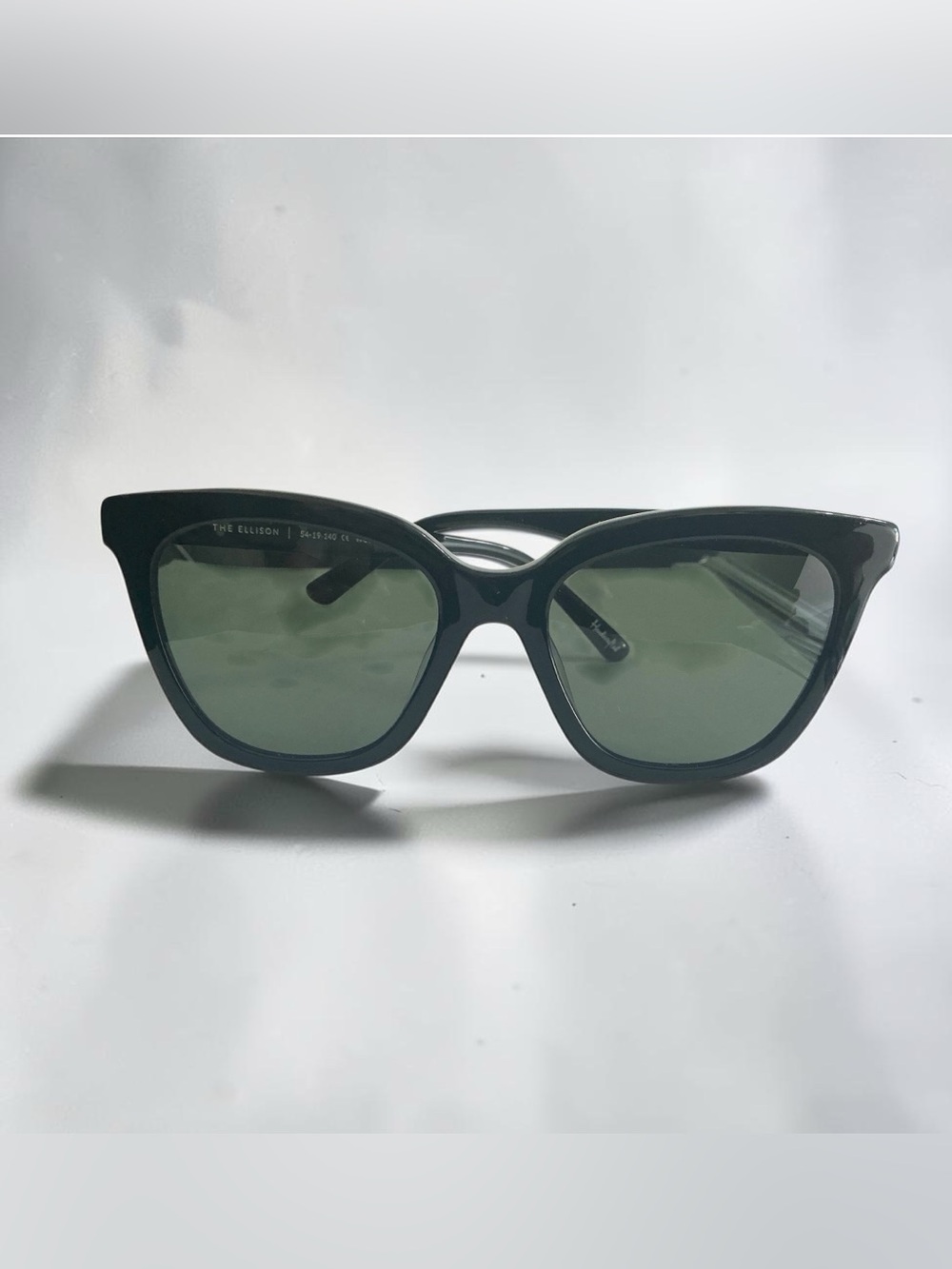 Vincero Ellison Polarized Round Cat Eye Sunglasses Women Black Green Acetate NEW
